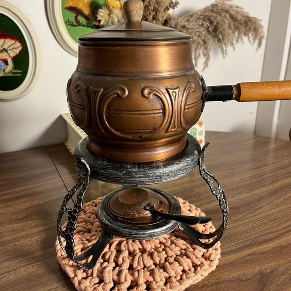 Vintage 70s Fondue Set - Copper & Cast Iron - Picture 5 of 13